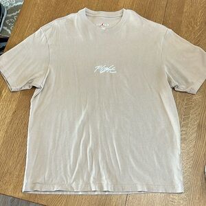 Men’s L Jordan Flight tee